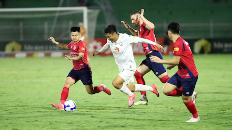  Thua đậm CAHN, HLV Trần Minh Chiến ‘chết đứng’ như Từ Hải